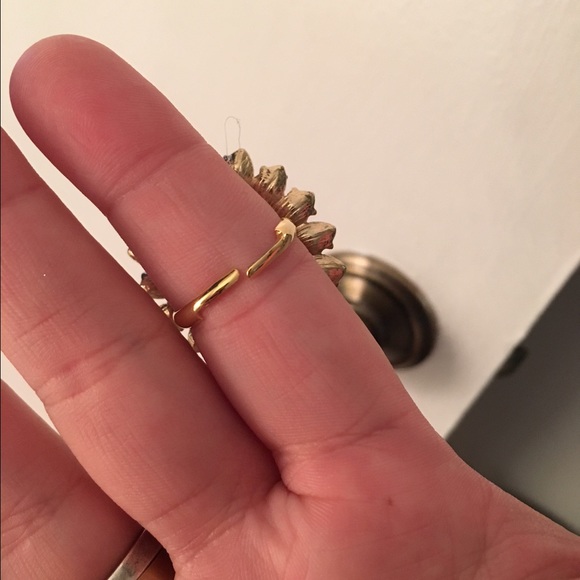 Unique statement ring - Picture 2 of 3