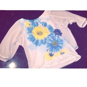 A loose shirt