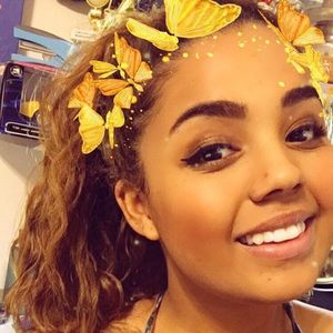 Meet your Posher, Shelby