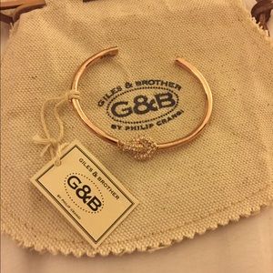 Skinny Archer Cuff with Pavé in rose gold finish