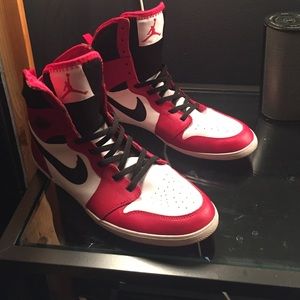 Air Jordan 1 Skinny High Chicago Sneakers