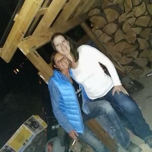 Meet your Posher, Liz