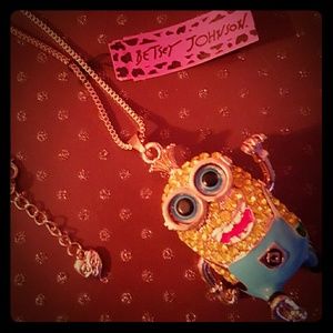 NWT Betsey Johnson Despicable Me Minion Necklace