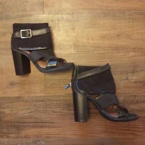 Cute open toe ankle boots 6.5