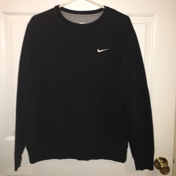 Men's black nike sweatshirt
