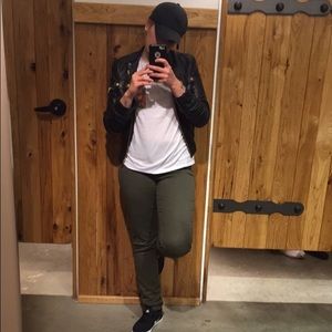 Meet your Posher, Carolyn