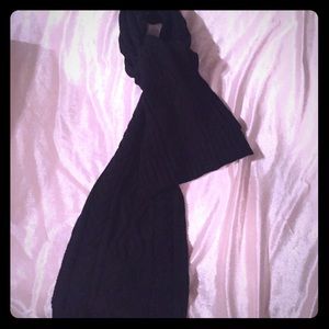 Black scarf