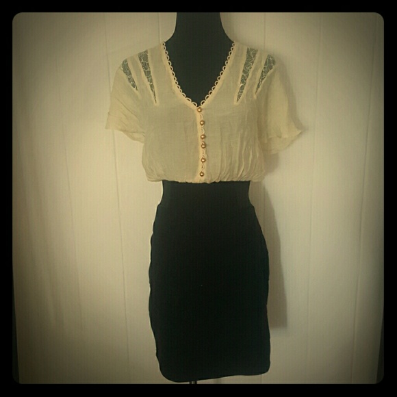 Lace up back dress - Picture 1 of 3
