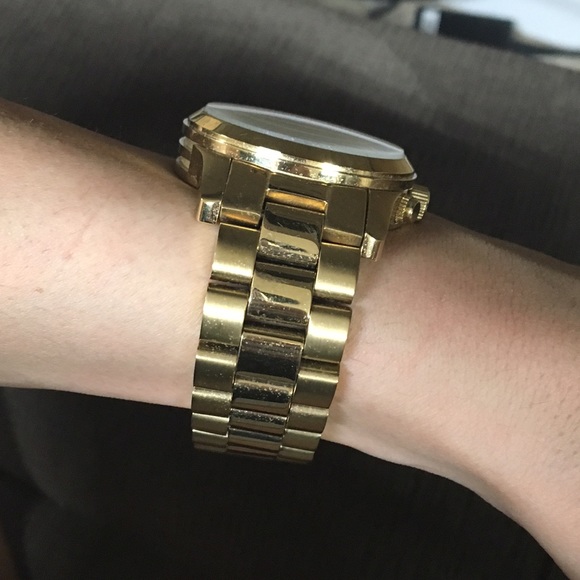Michael Kors Runway Gold midsize chronograph watch main image 4