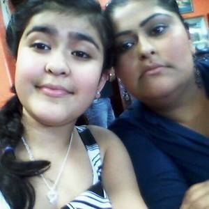 Meet your Posher, Isabel