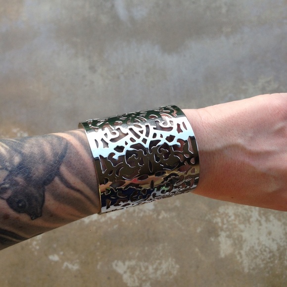 Random bracelet bundle - Picture 4 of 4