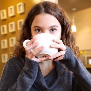 Meet your Posher, Lili