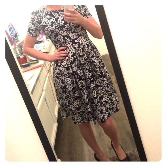 Colorful floral dress with pockets