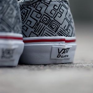 Van Doren Era Maze Vans Black/White Aztec