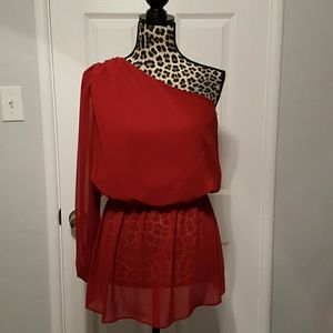 Bisou Bisou red blouse