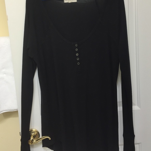 Long sleeve urban outfitters top