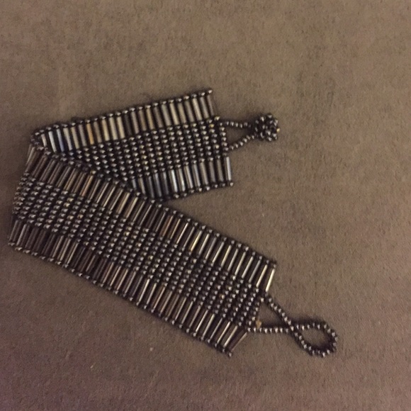 Beaded cuff - Picture 2 of 3
