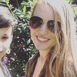 Meet your Posher, Anna