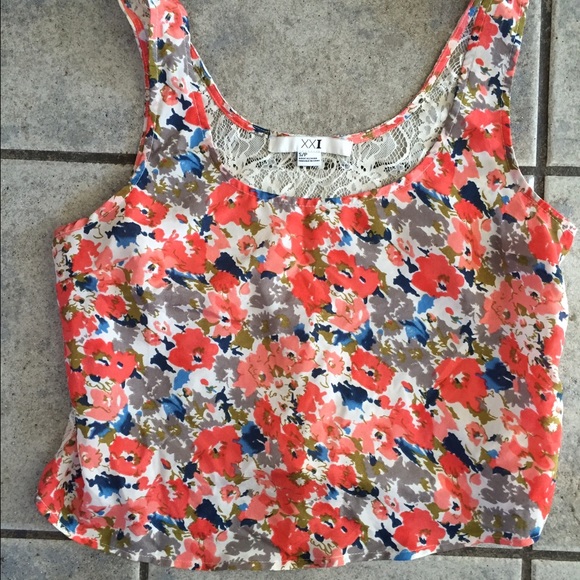 Floral crop top with lace back