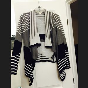 Beautiful loose fitting jacket