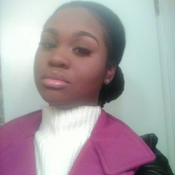 Meet your Posher, Zakiyyah - Picture 1 of 1