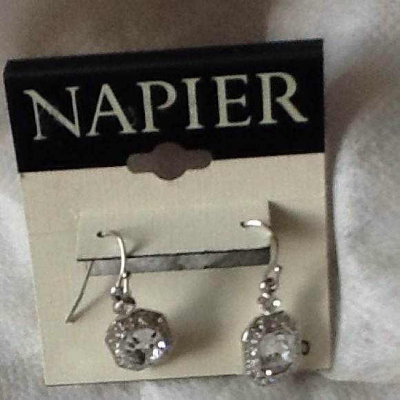 Drop diamond earrings!