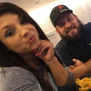 Meet your Posher, Kaitlyn