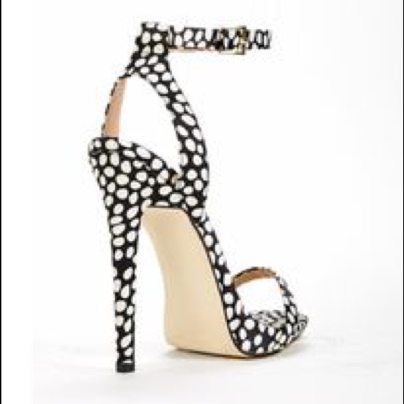 SOLD - Picture 3 of 4