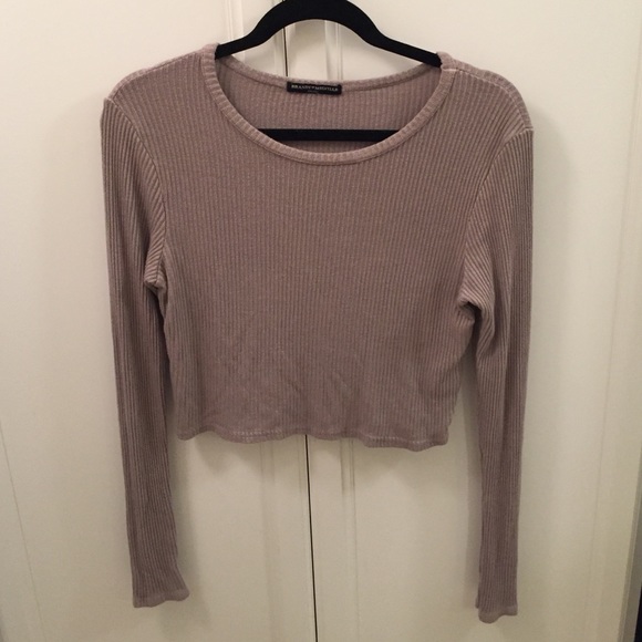 Brandy Melville ribbed cropped long sleeve