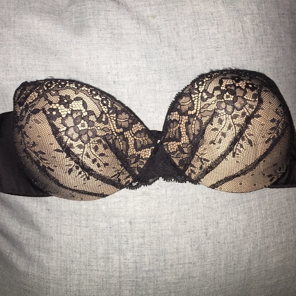 DKNY 34B Black lace & Satin Strapless Bra