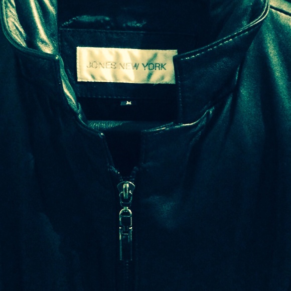 Jones New York genuine real leather jacket!