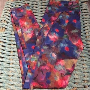 Without walls floral workout leggings.