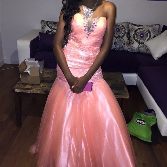 Prom Dress - Picture 3 of 4