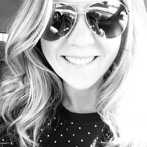 Meet your Posher, Laci