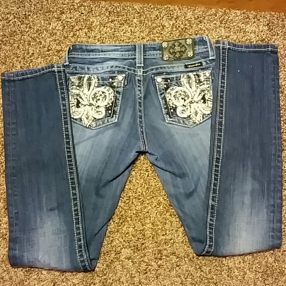 Miss Me Jeans - Picture 2 of 4