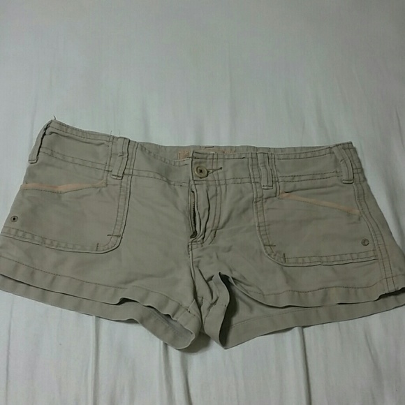 Hollister women khaki shorts