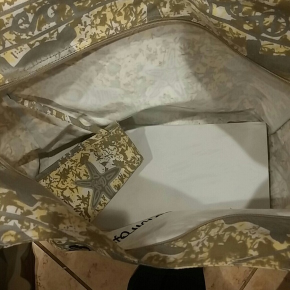 Beach Bag from St Thomas - Picture 2 of 4