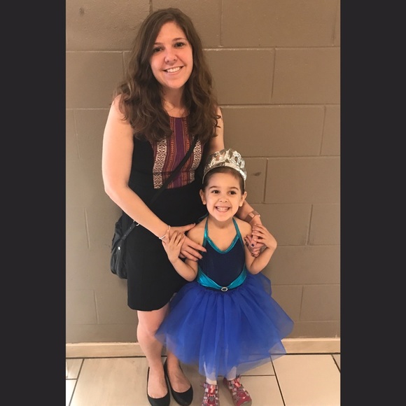 Meet your Posher, Jaimey - Picture 2 of 3