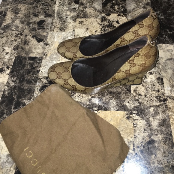 Gucci Patten leather low Wedges - Picture 1 of 4