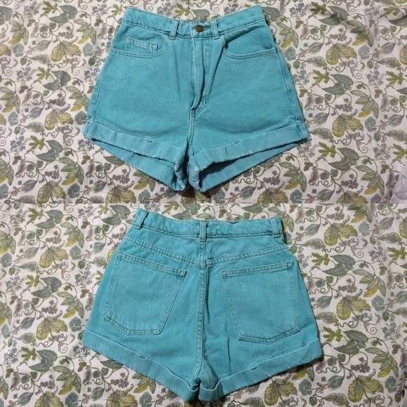 American Apparel classic high waist short