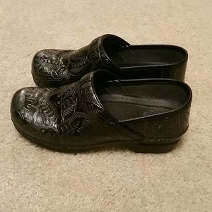 Dansko Pro XP Black Tooled