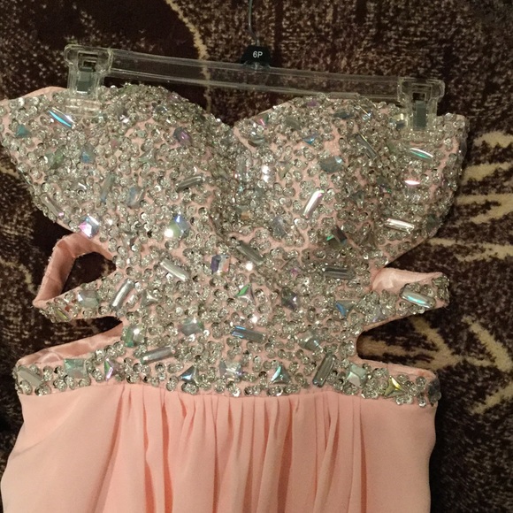 Prom Dress - Picture 4 of 4