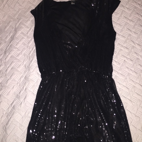 Deep V black sequin jumpsuit Forever 21 $6