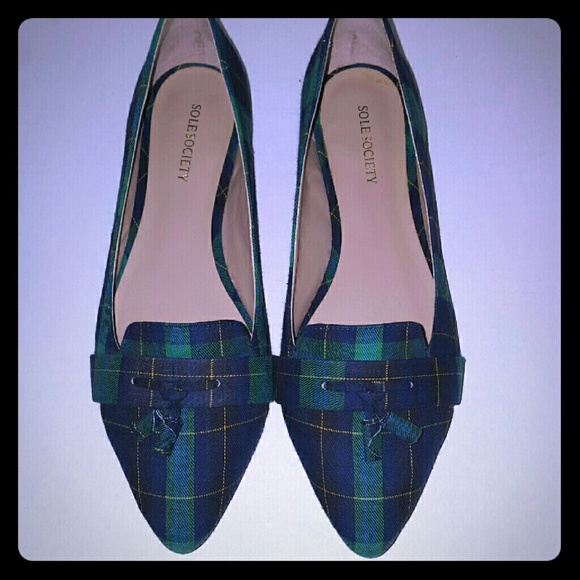 Checkered pointy flats