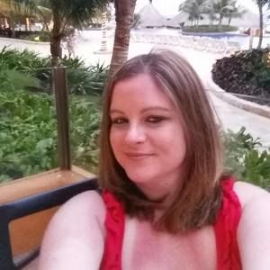 Meet your Posher, Leslie