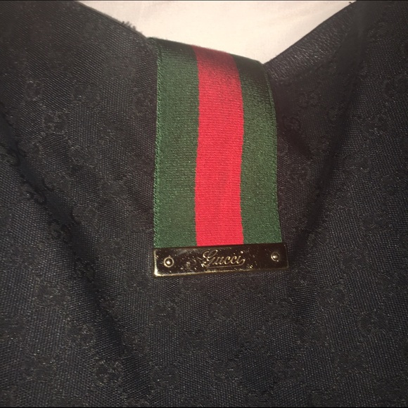 Gucci bag make me a offer - Picture 3 of 4