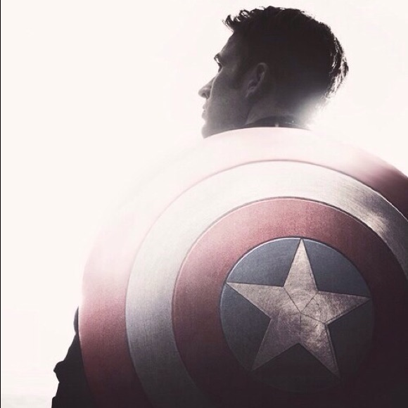 Meet your Posher, Chloe