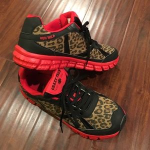 Crazy Train "run wild" athletic shoes