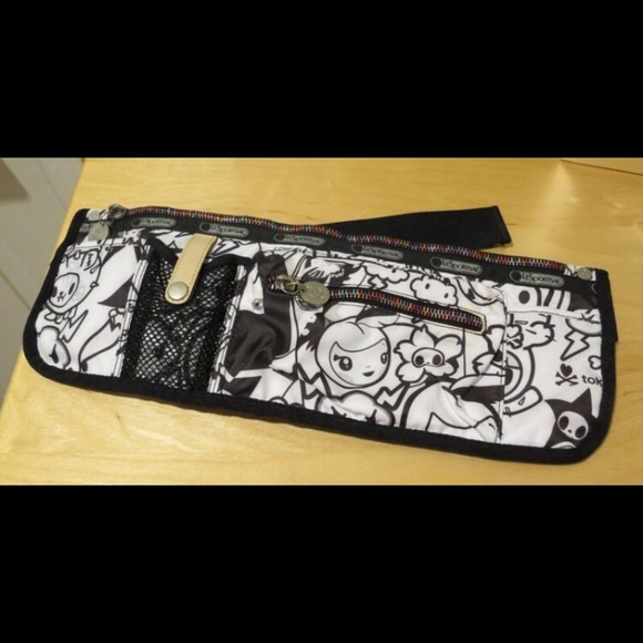 WANTED😍😍 Fanny Pack aka Waist belt