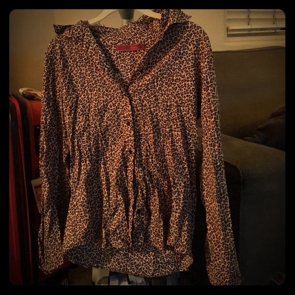 Dress shirt with leopard print. - Picture 1 of 3